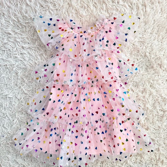 Pink tulle tiered heart dress - Picture 2 of 6